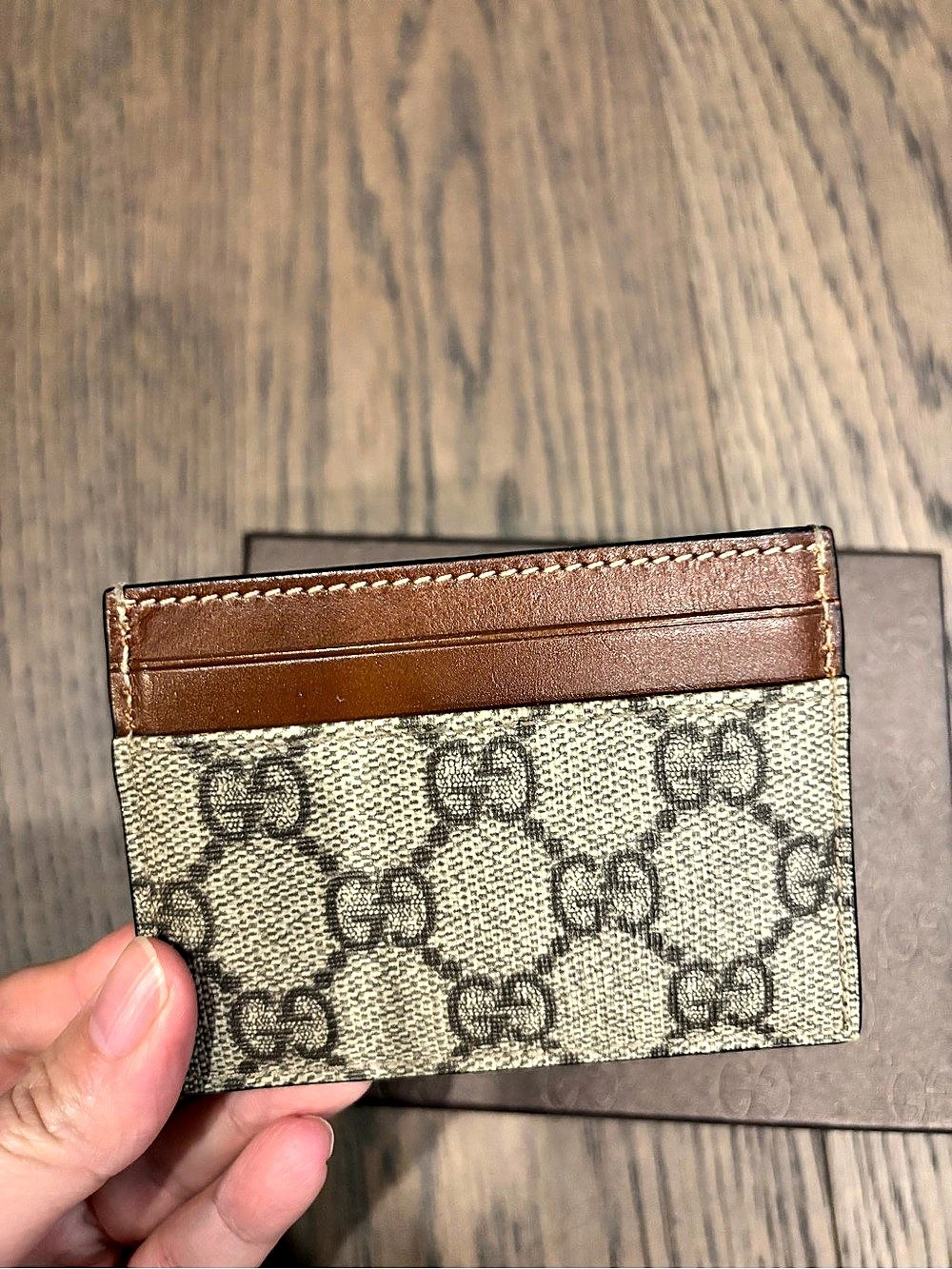 Gucci GG Supreme Card Case Brown & Beige